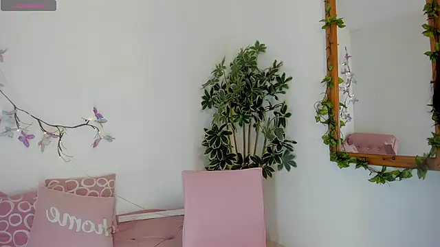 BarbaraKnox  online show from October 2025 11:53:01 PM