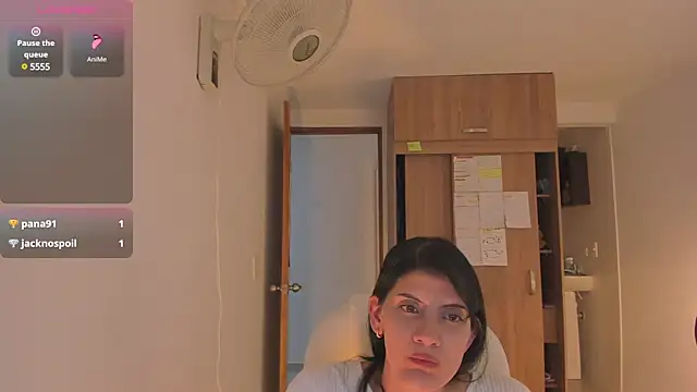 Snapshot of misstoya chatting on December 2024 01:03:02 AM misstoya online show from December 2024 01:03:02 AM