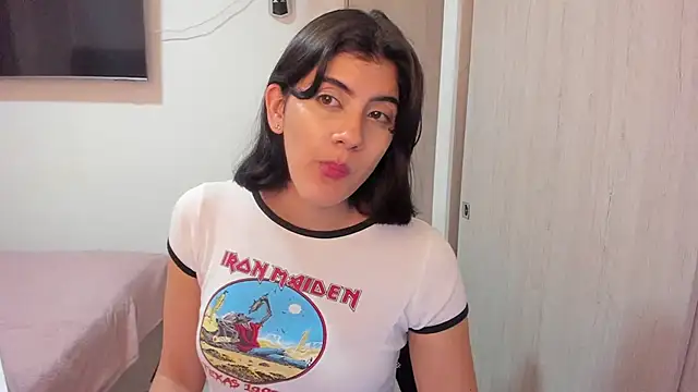 misstoya online show from January 2026 02:50:02 AM