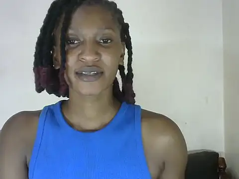 Snapshot of Pretty-emmie chatting on February 2025 11:47:02 AM Pretty-emmie online show from February 2025 11:47:02 AM