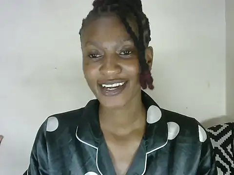 Snapshot of Pretty-emmie chatting on March 2025 03:17:01 AM Pretty-emmie online show from March 2025 03:17:01 AM