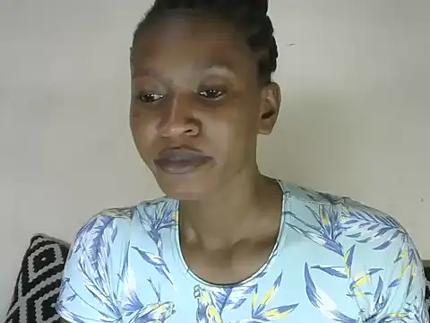 Snapshot of Pretty-emmie chatting on March 2025 07:38:01 PM Pretty-emmie online show from March 2025 07:38:01 PM