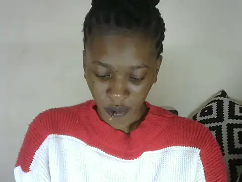 Snapshot of Pretty-emmie chatting on March 2025 11:38:02 AM Pretty-emmie online show from March 2025 11:38:02 AM