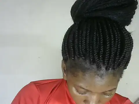 Snapshot of Pretty-emmie chatting on September 2025 10:25:01 PM Pretty-emmie online show from September 2025 10:25:01 PM