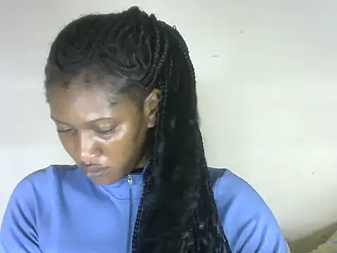 Snapshot of Pretty-emmie chatting on November 2025 07:42:02 AM Pretty-emmie online show from November 2025 07:42:02 AM