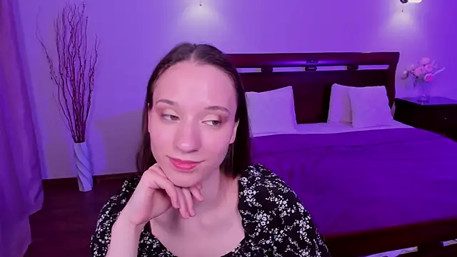 StaceySunny online show from May 2026 07:43:01 PM