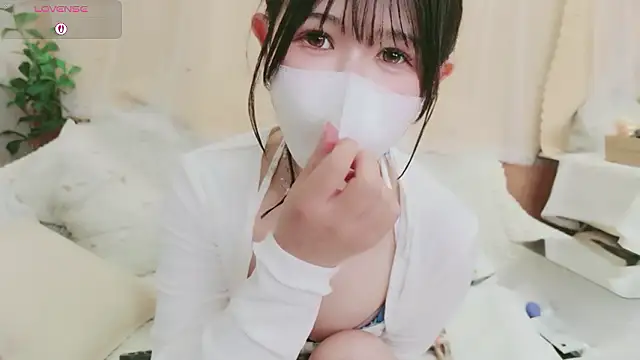 Snapshot of Conatsu chatting on May 2026 02:24:01 PM Conatsu online show from May 2026 02:24:01 PM