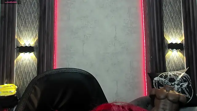 selene red  online show from March 2025 01:29:02 PM