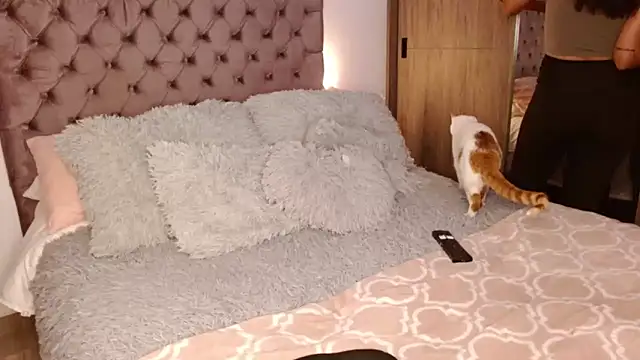 Roussmariehenao online show from October 2025 09:19:02 AM