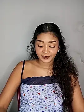 heleny901 online show from November 2025 10:08:01 PM