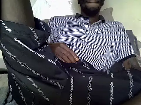 Snapshot of Delicious-D chatting on January 2025 09:46:01 AM Delicious-D online show from January 2025 09:46:01 AM