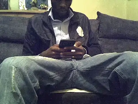 Snapshot of Delicious-D chatting on January 2025 07:40:01 PM Delicious-D online show from January 2025 07:40:01 PM