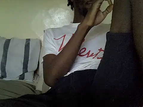 Snapshot of Delicious-D chatting on March 2025 08:55:01 AM Delicious-D online show from March 2025 08:55:01 AM