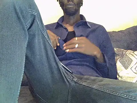 Snapshot of Delicious-D chatting on March 2025 06:22:01 PM Delicious-D online show from March 2025 06:22:01 PM