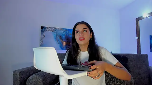 Snapshot of NoahCasstro chatting on March 2025 07:43:02 PM NoahCasstro online show from March 2025 07:43:02 PM