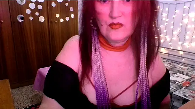 Snapshot of SabrinaXlovess chatting on May 2026 04:03:01 PM SabrinaXlovess online show from May 2026 04:03:01 PM