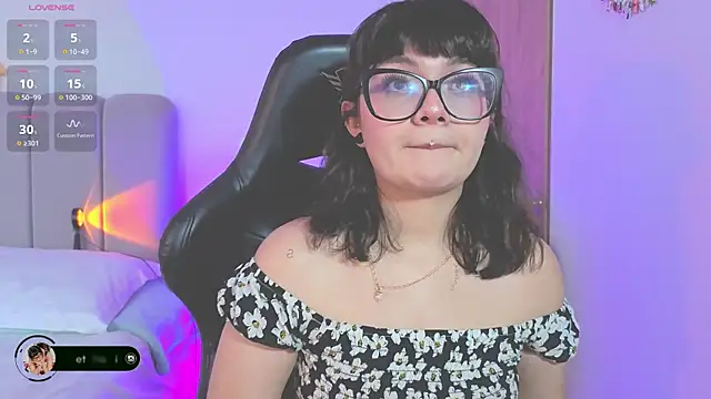 Sweet Namii online show from July 2026 10:01:02 PM