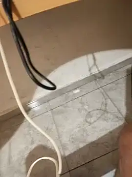 skrigul12 online show from December 2024 12:19:01 AM