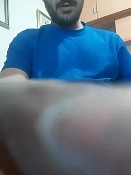 Snapshot of skrigul12 chatting on February 2026 03:56:02 PM skrigul12 online show from February 2026 03:56:02 PM