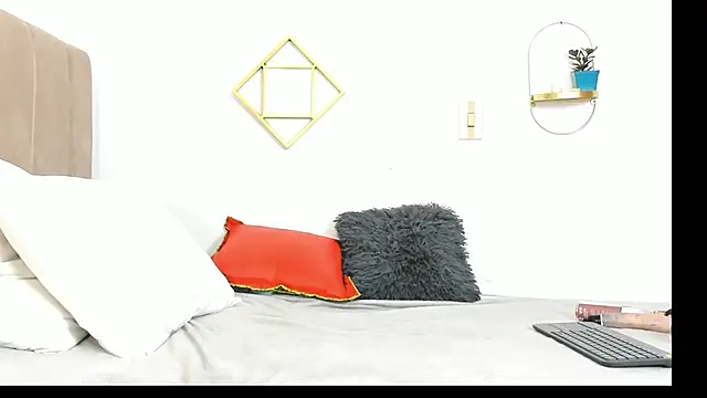 AnahiSmitth online show from January 2025 10:36:01 PM