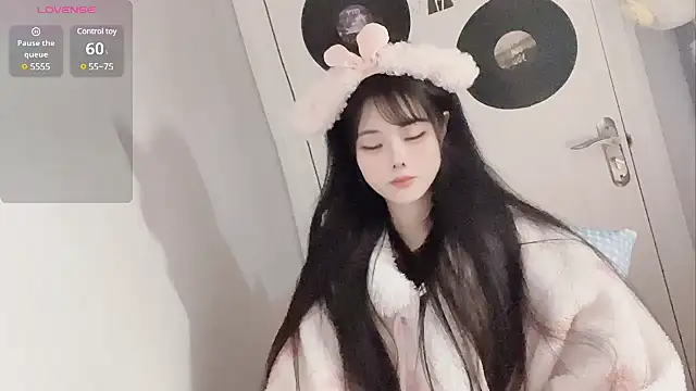 Qedgjwyz1 online show from February 2025 01:57:01 PM