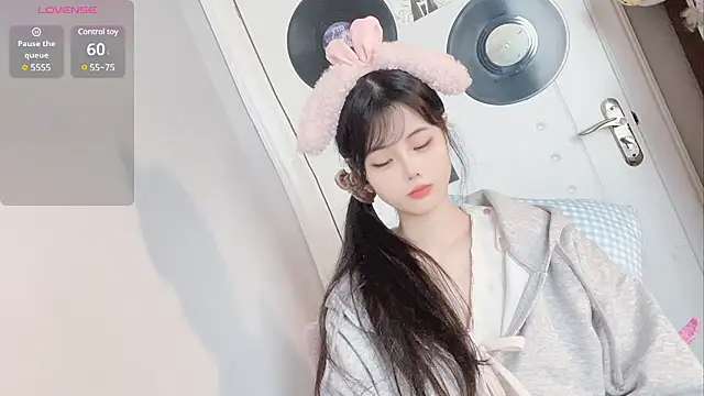 Qedgjwyz1 online show from March 2025 03:15:02 PM