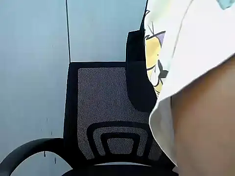 Destiny Desire online show from October 2025 10:36:01 PM