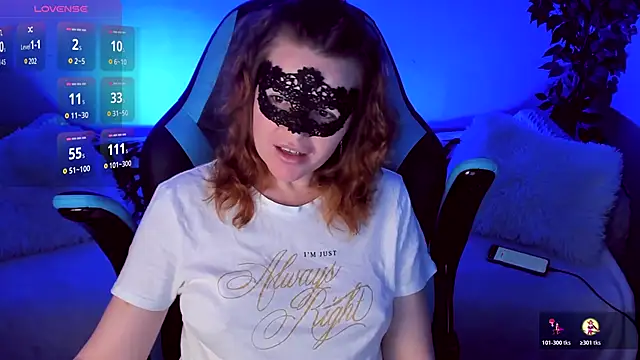Sexy-Housewife online show from October 2025 07:36:02 PM