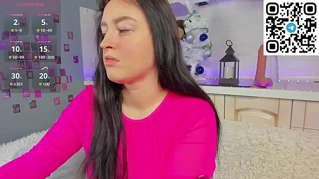 Snapshot of Kruela_Eva chatting on January 2025 11:44:02 PM Kruela Eva online show from January 2025 11:44:02 PM