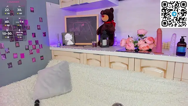 Snapshot of Kruela_Eva chatting on March 2025 11:38:01 PM Kruela Eva online show from March 2025 11:38:01 PM