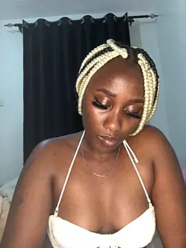 Snapshot of Lola_kims chatting on February 2025 01:58:02 AM Lola kims online show from February 2025 01:58:02 AM