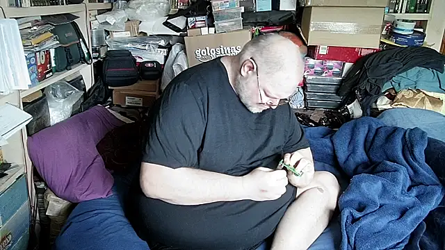 hadeszeuss2 online show from February 2026 02:35:01 PM