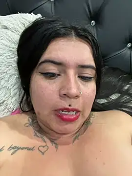 Devilsweet17 online show from February 2025 02:57:01 PM