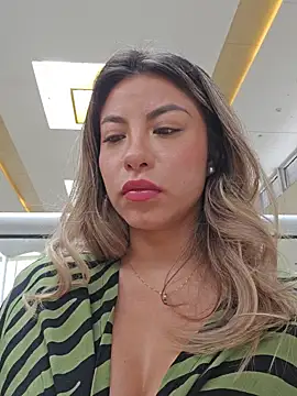 Karen San Miguel online show from February 2025 06:24:02 PM