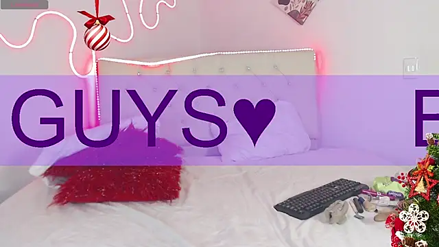 UniversitygirlQS online show from December 2024 07:24:01 AM