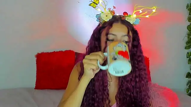 Snapshot of Dear_anne chatting on December 2024 09:08:02 AM Dear anne online show from December 2024 09:08:02 AM
