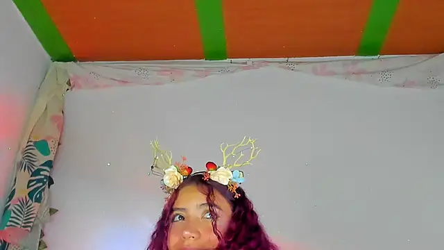 Snapshot of Dear_anne chatting on December 2024 09:12:01 AM Dear anne online show from December 2024 09:12:01 AM