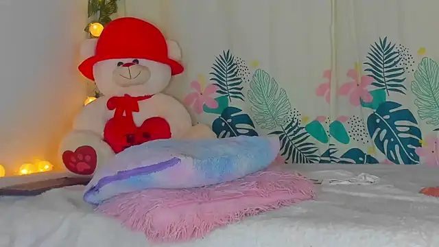 Snapshot of Dear_anne chatting on January 2025 10:29:02 AM Dear anne online show from January 2025 10:29:02 AM