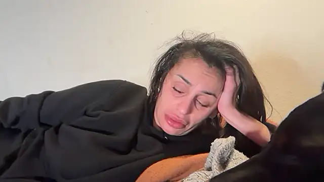 JeSuisUnTapin online show from January 2026 05:38:02 PM