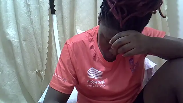 pretty brina online show from February 2026 08:31:02 PM