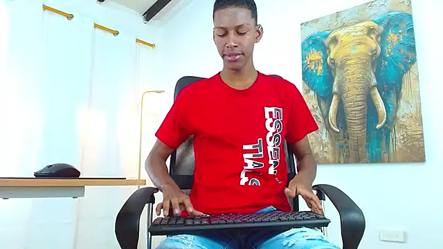 Snapshot of maiki18_ chatting on September 2025 02:07:02 PM maiki18 online show from September 2025 02:07:02 PM