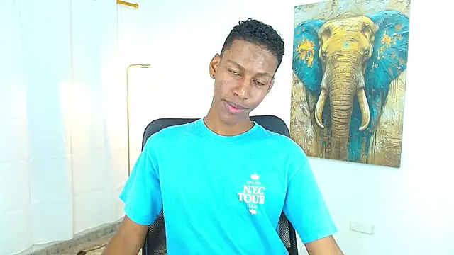 Snapshot of maiki18_ chatting on September 2025 08:44:01 PM maiki18 online show from September 2025 08:44:01 PM