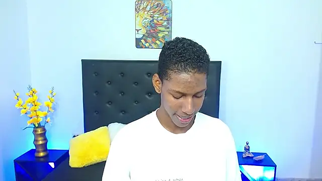 Snapshot of maiki18_ chatting on October 2025 02:26:02 PM maiki18 online show from October 2025 02:26:02 PM