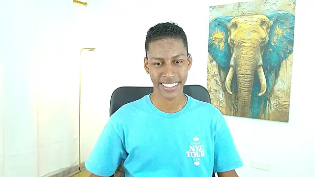 Snapshot of maiki18_ chatting on October 2025 08:53:02 PM maiki18 online show from October 2025 08:53:02 PM