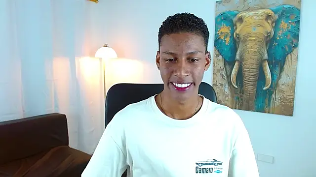 maiki18  online show from December 2025 08:40:01 PM