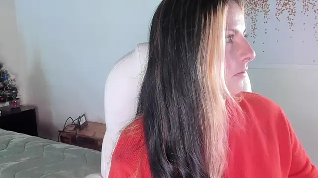 Snapshot of brandy_sweet_ chatting on December 2024 01:18:02 PM brandy sweet online show from December 2024 01:18:02 PM
