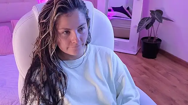 Snapshot of brandy_sweet_ chatting on October 2025 02:04:01 PM brandy sweet online show from October 2025 02:04:01 PM