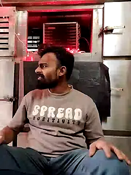 Snapshot of rayhan085 chatting on January 2025 10:42:02 AM rayhan085 online show from January 2025 10:42:02 AM