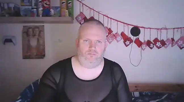 Snapshot of ShyBoy1982 chatting on February 2025 04:39:02 AM ShyBoy1982 online show from February 2025 04:39:02 AM