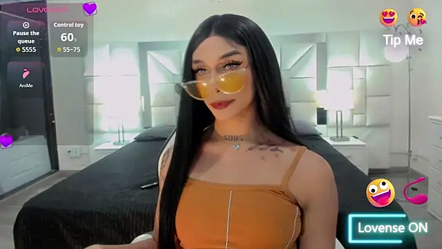 AdharaaMoon online show from November 2025 07:25:01 PM